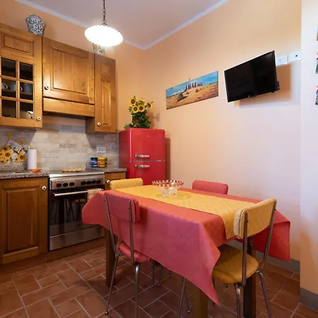Casa Del Nonno Bingheri - Vencaglia 农家乐